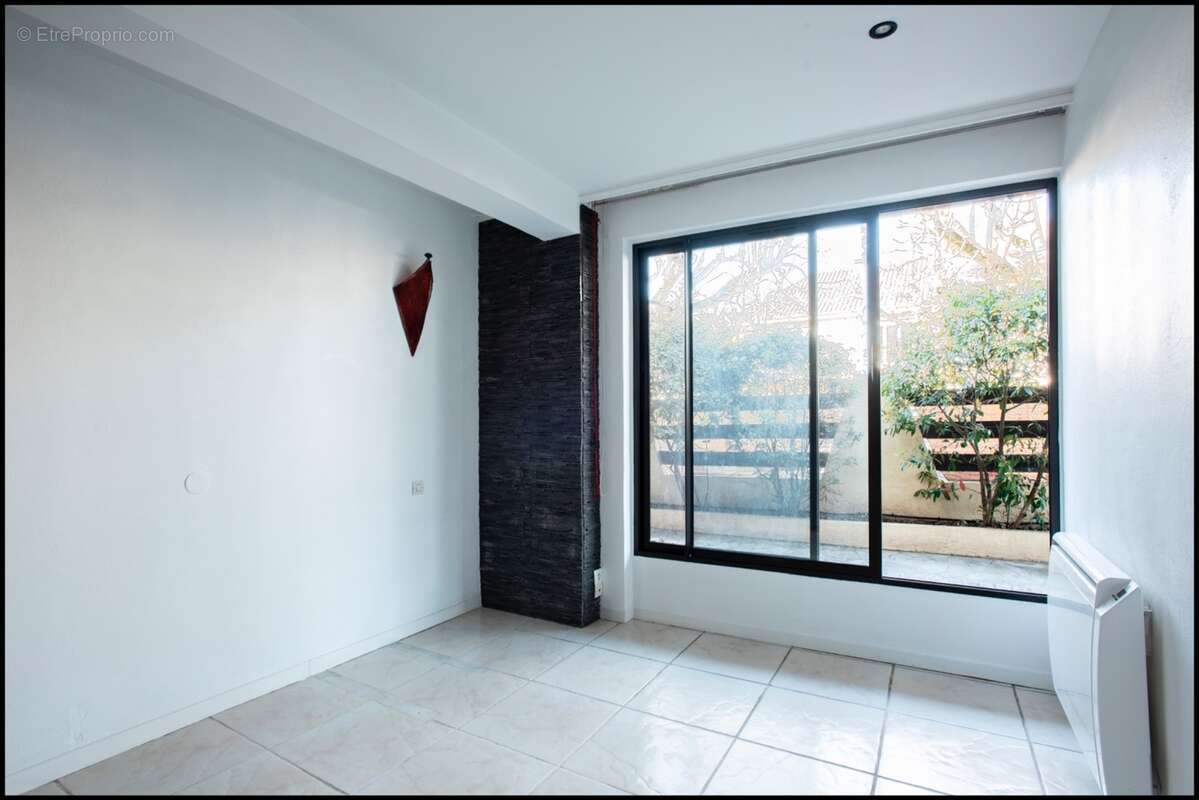 Appartement à vendre 3 pièces CHOISY LE ROI (94) - photo 9