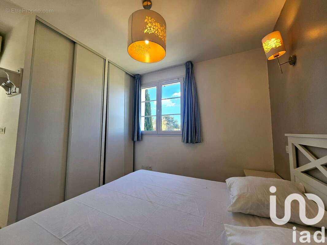 Photo 6 - Appartement à CABRIES