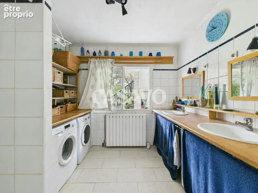 Vente Maison 9 pièces de 175m² - 95110 Sannois - photo 12
