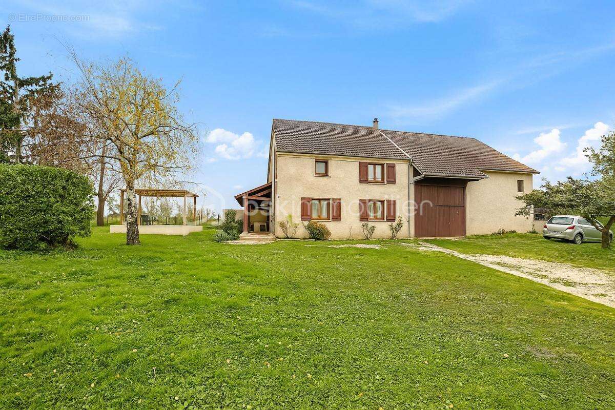 Maison à BRAZEY-EN-PLAINE