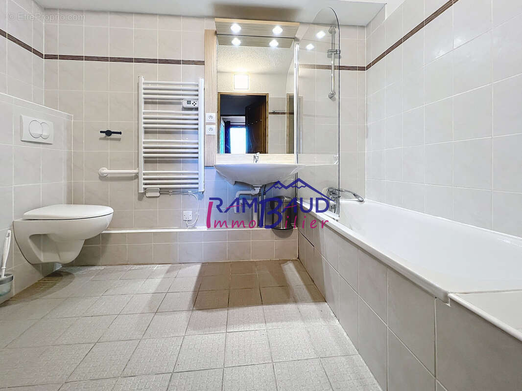 Appartement T2 bis avec balcon, accès pistes et piscine - photo 9