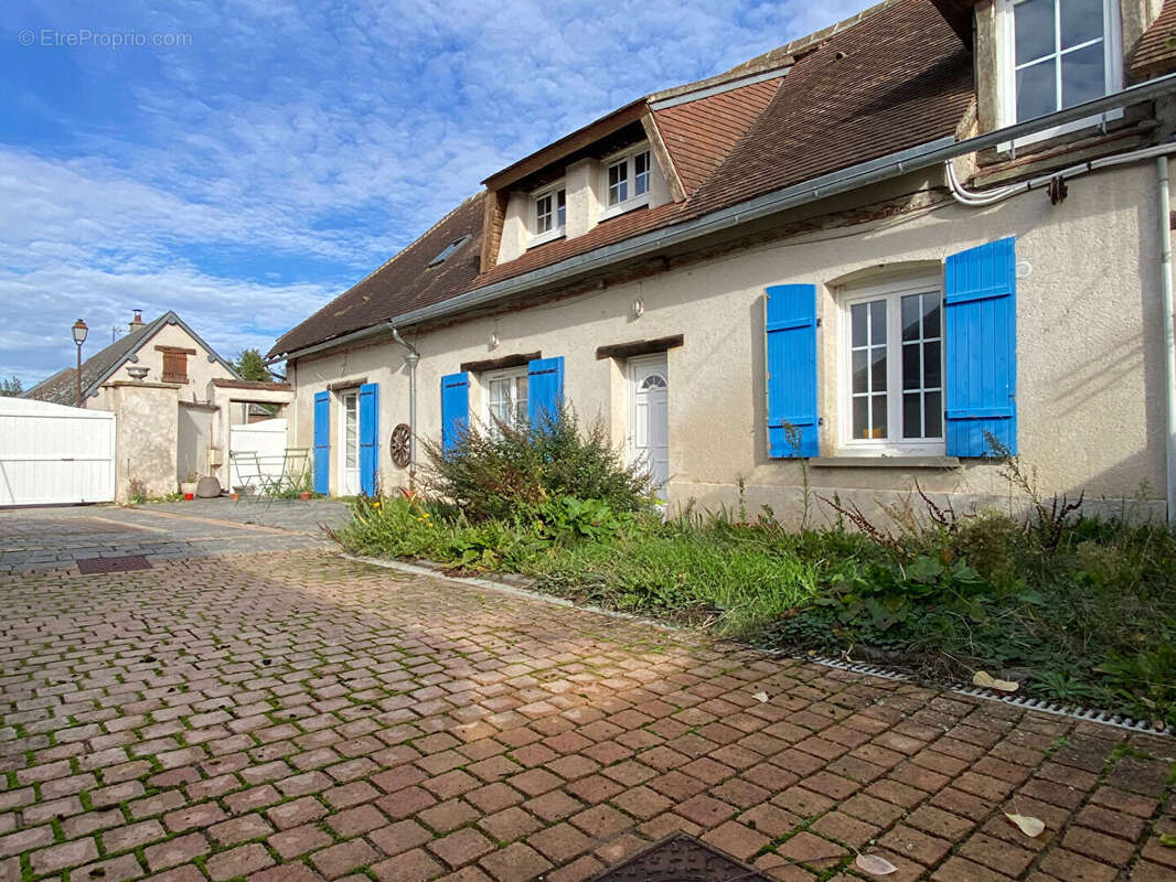 Maison à BOIS-LE-ROI