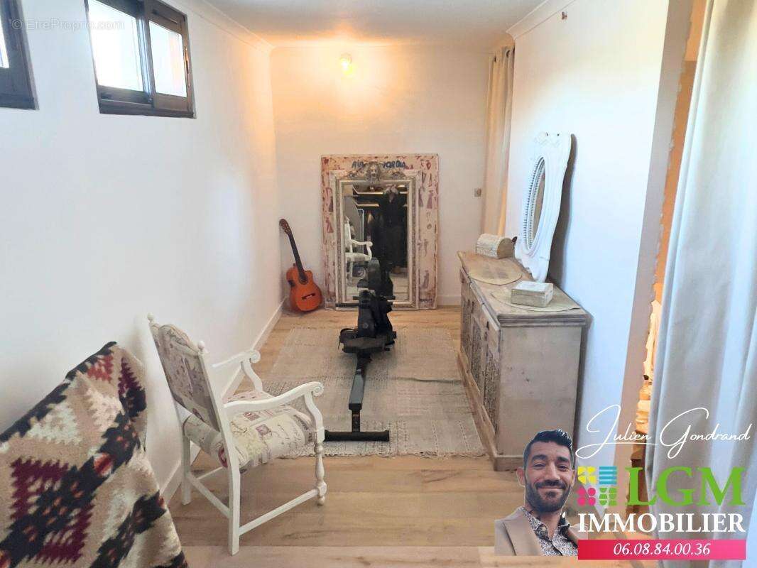 Appartement à AIGUES-MORTES