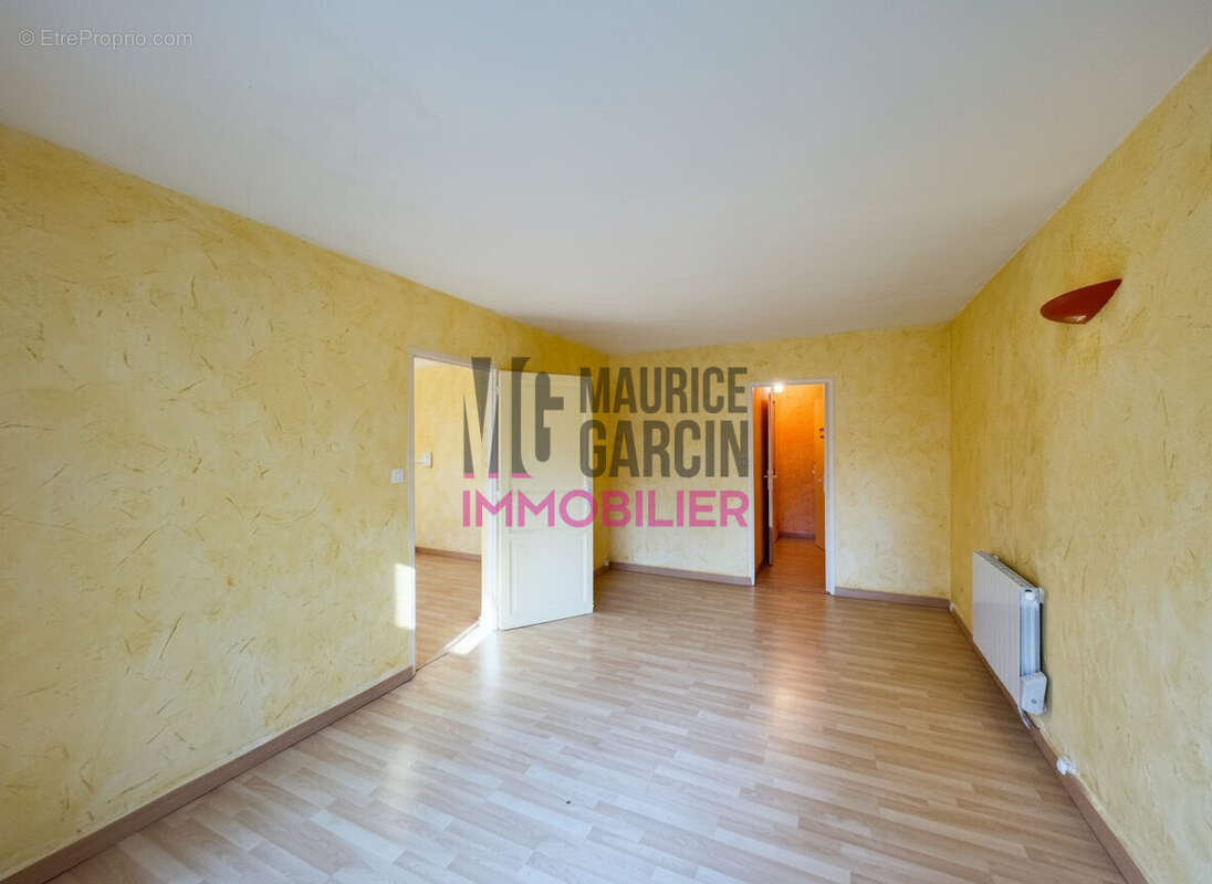 Appartement 47 m² à Orange  - photo 2