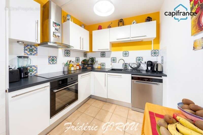 Appartement à MEYRARGUES