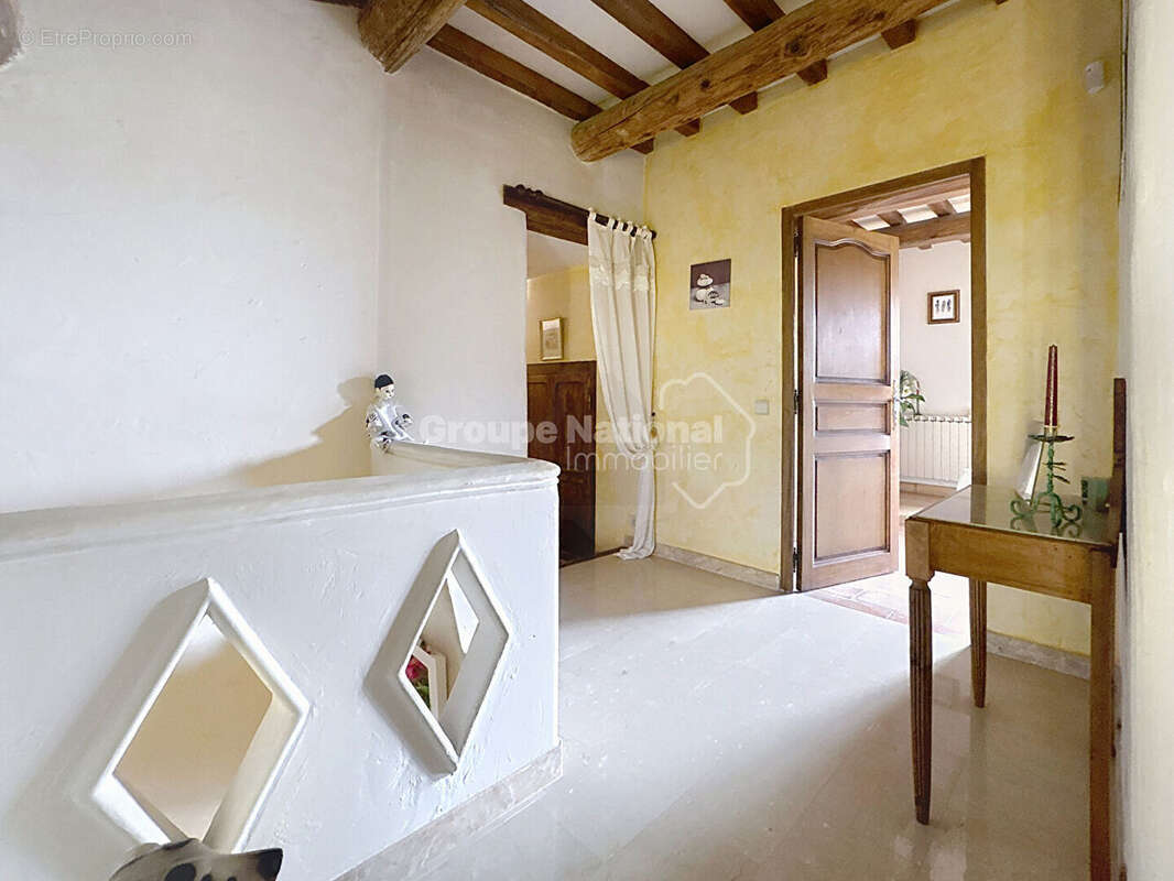 Maison à CHEVAL-BLANC