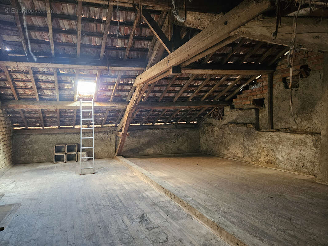 Maison à BOULOGNE-SUR-GESSE