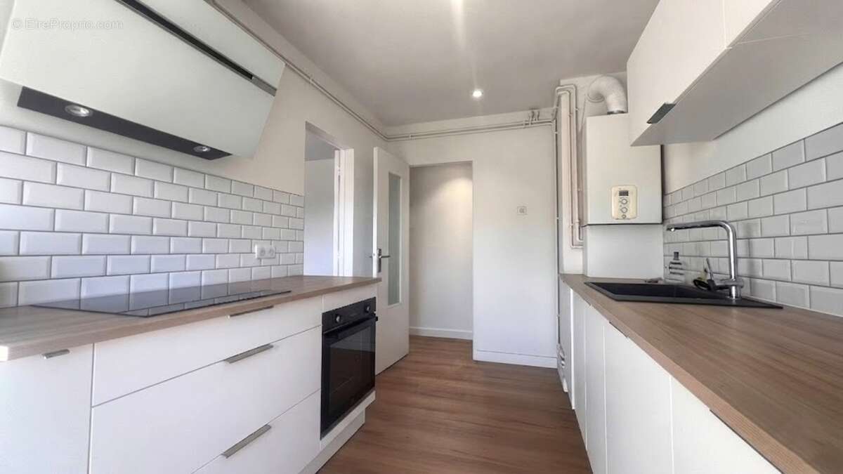 Quimper Ouest - Appartement T4 de 78 m² habitable - 1 loggia - avec vue panoramique sur la rivière de l’Odet - Une terrasse - Ca - photo 5