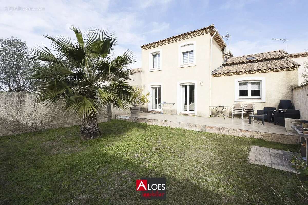Maison à AIGUES-MORTES