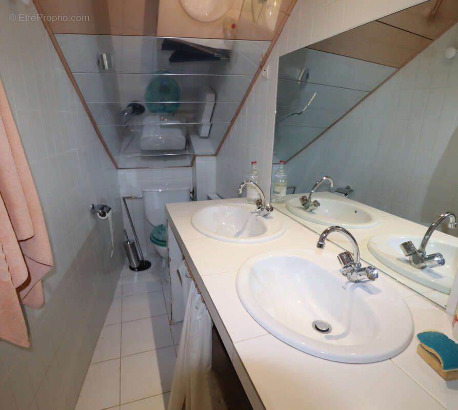 Maison à THORAME-BASSE