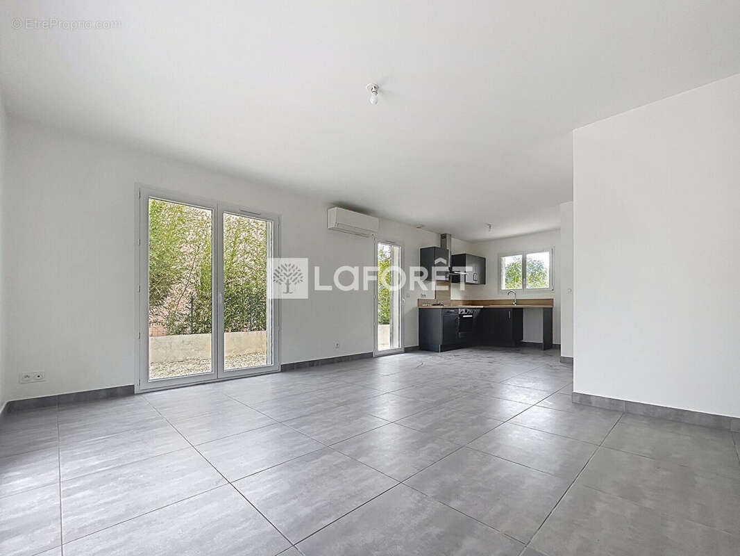 Maison à LATOUR-BAS-ELNE