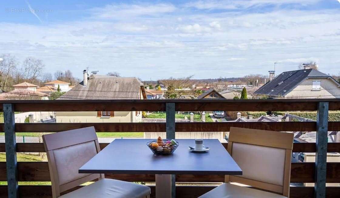 INVESTISSEMENT LOCATIF  TARBES  Résidence Seniors Les Templitudes de Tarbes - 5.56 % de rentabilité - photo 5