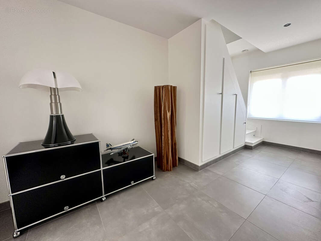 BONDUES : Maison 125 m2 avec jardin et garage - photo 9
