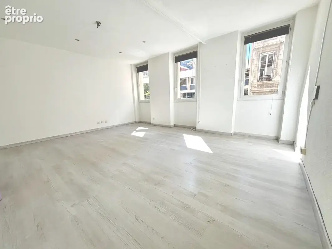 Photo Appartement à Marseille-6e au prix de 252 000€