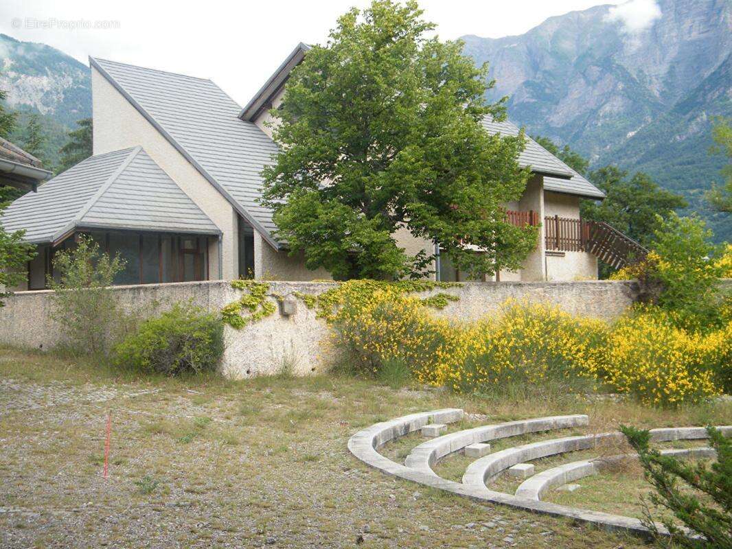 Propriété de loisirs Chateauroux Les Alpes 4500 m2 - photo 2