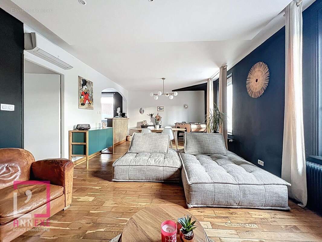 Appartement à FONTAINES-SUR-SAONE