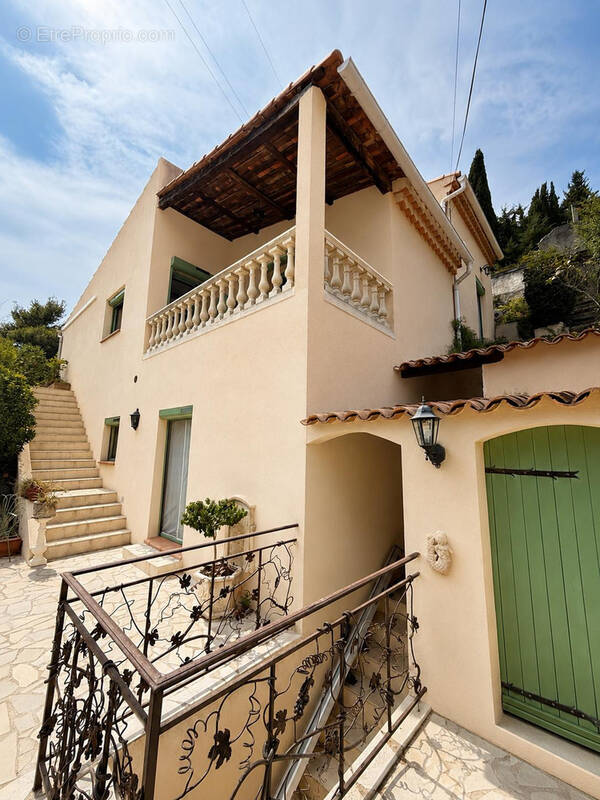 Maison à LA TURBIE