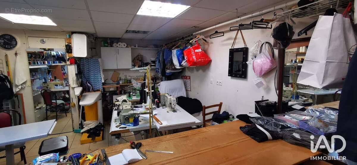 Photo 3 - Commerce à CRECY-LA-CHAPELLE