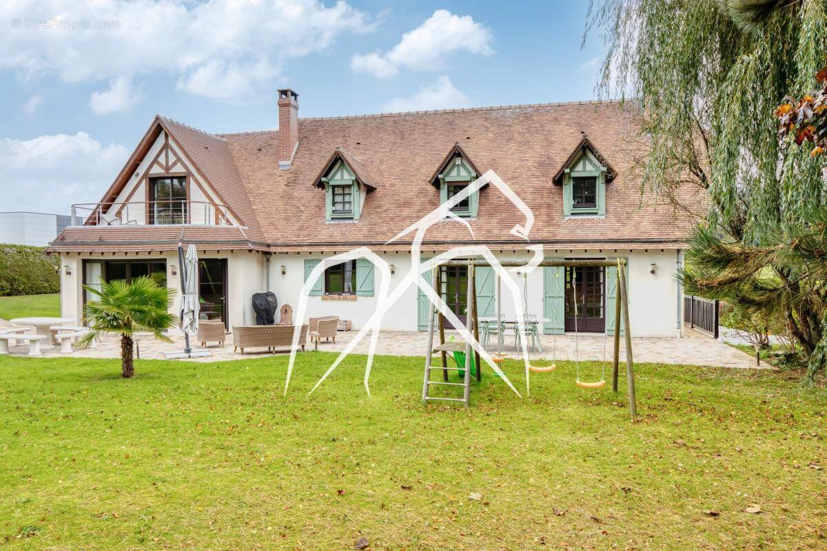 Maison à ISNEAUVILLE