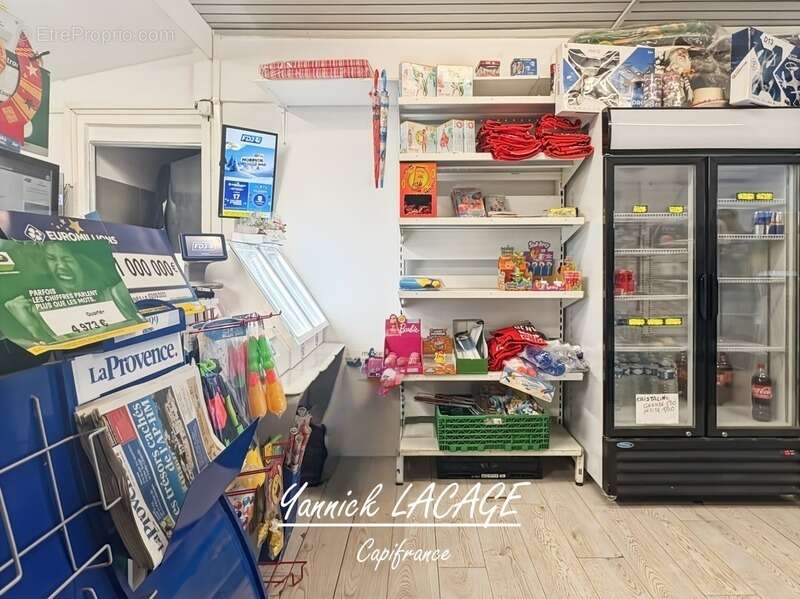 Commerce à MARSEILLE-8E