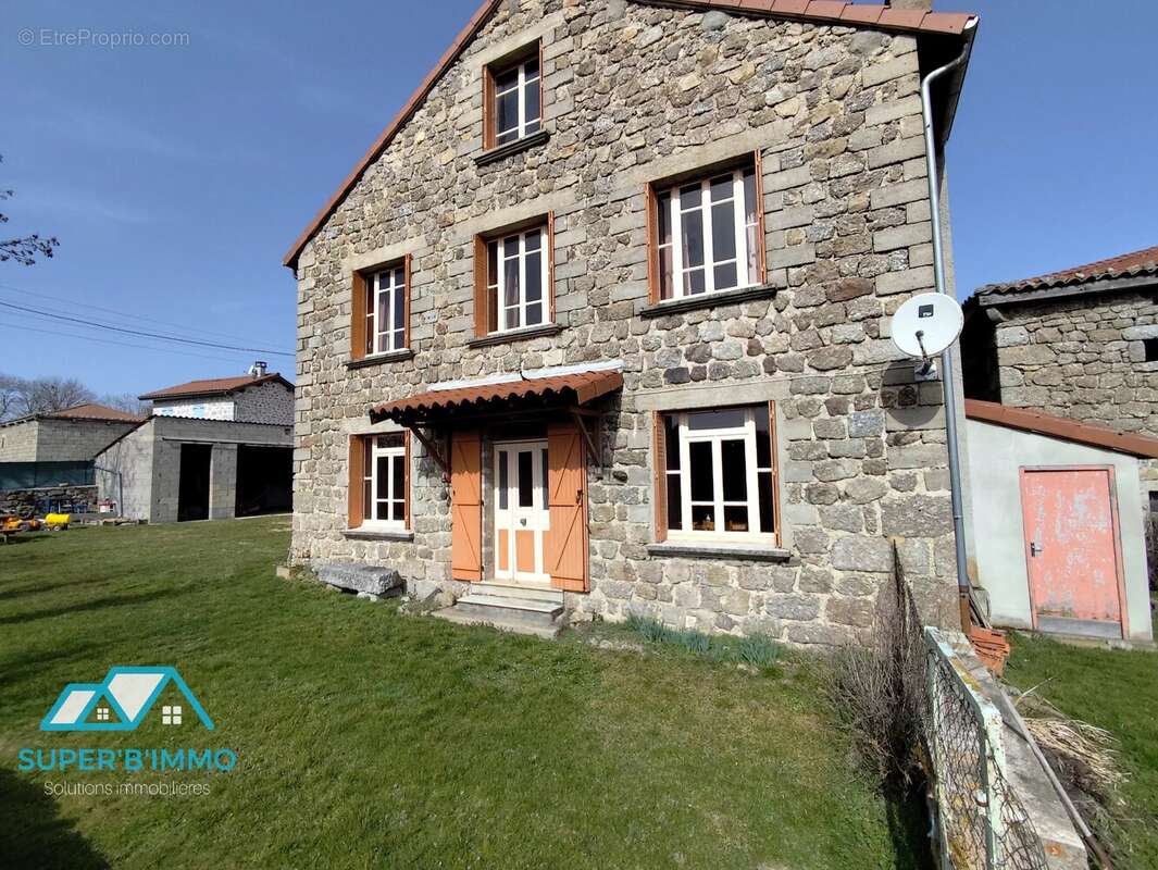 Maison à THORAS