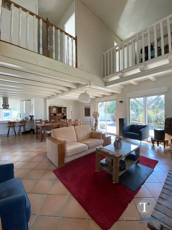 Maison à GAILLAN-EN-MEDOC