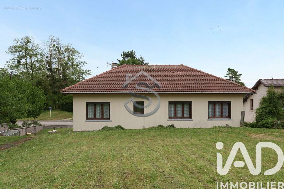 Photo 2 - Maison à VARANGEVILLE