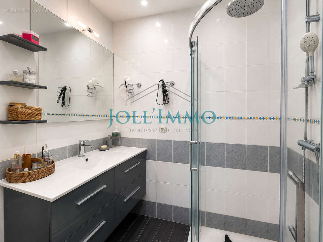 Maison de village F3 - 73m2 - hypercentre ANDANCETTE - photo 7