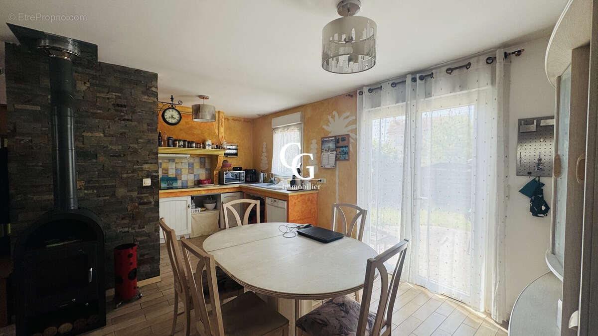 Maison 110 m² à Nantes  - photo 3