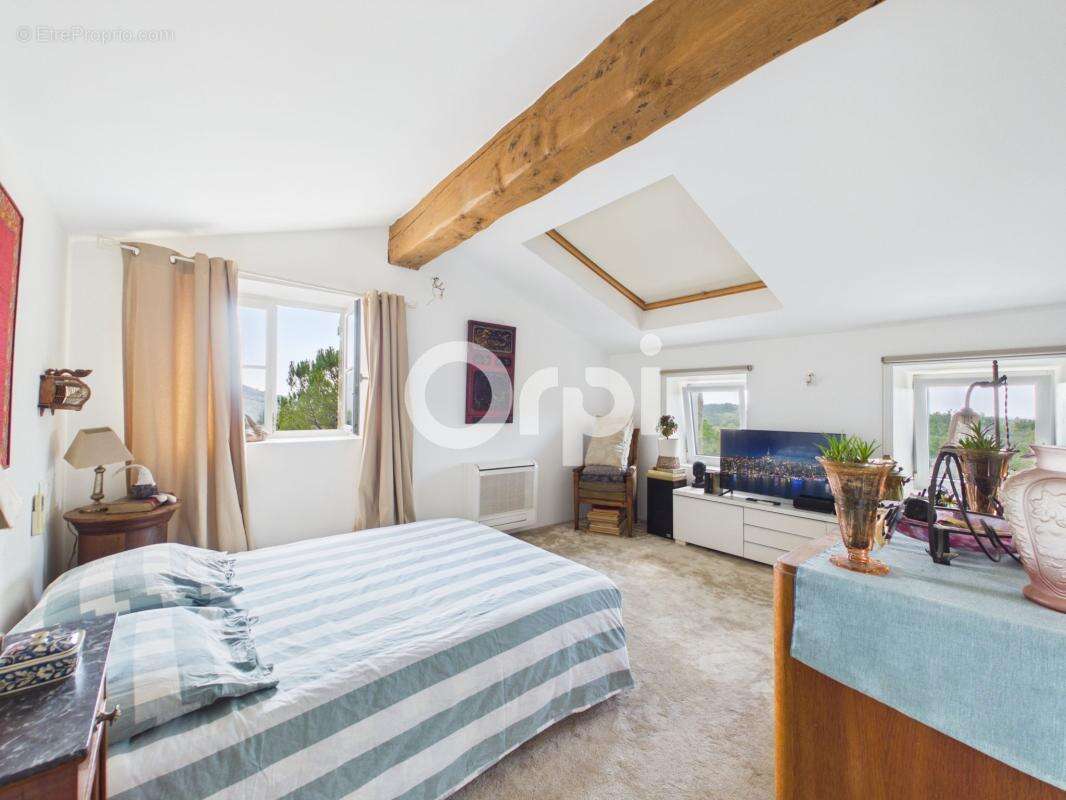 Bastide/mas en pierres authentique renové - calme absolu - terrain / oliviers - photo 24
