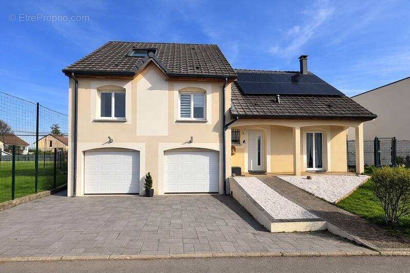 Maison à BLAINVILLE-SUR-L'EAU