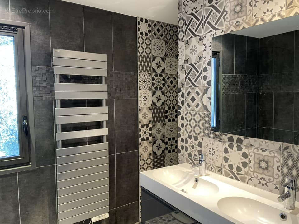 Maison à SARROLA-CARCOPINO