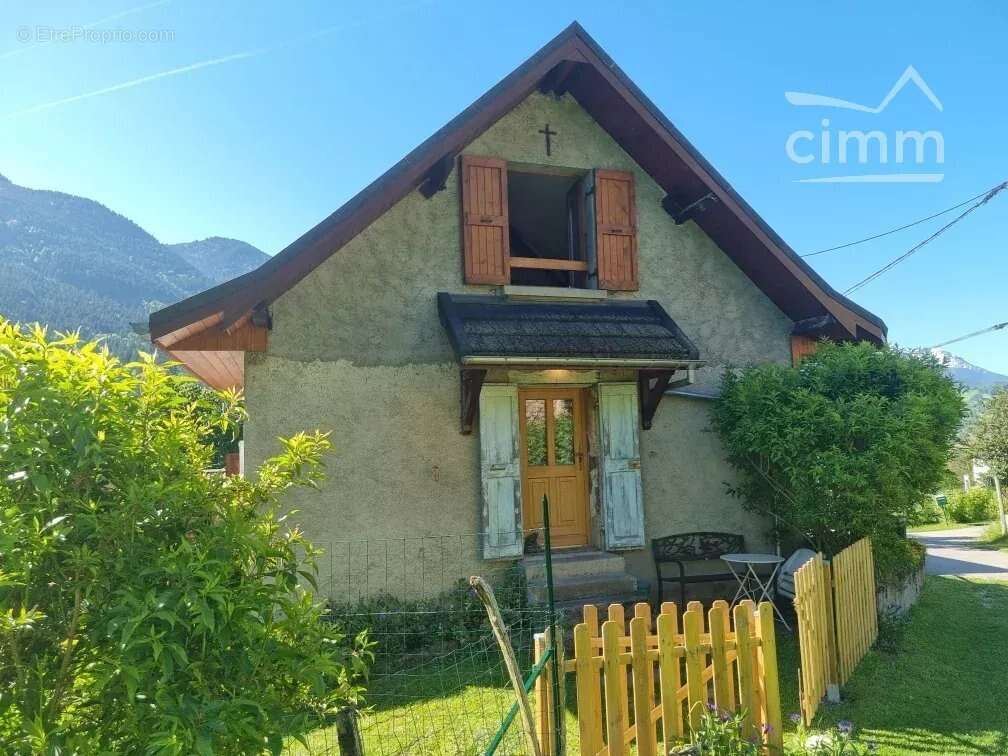 Maison à THEYS