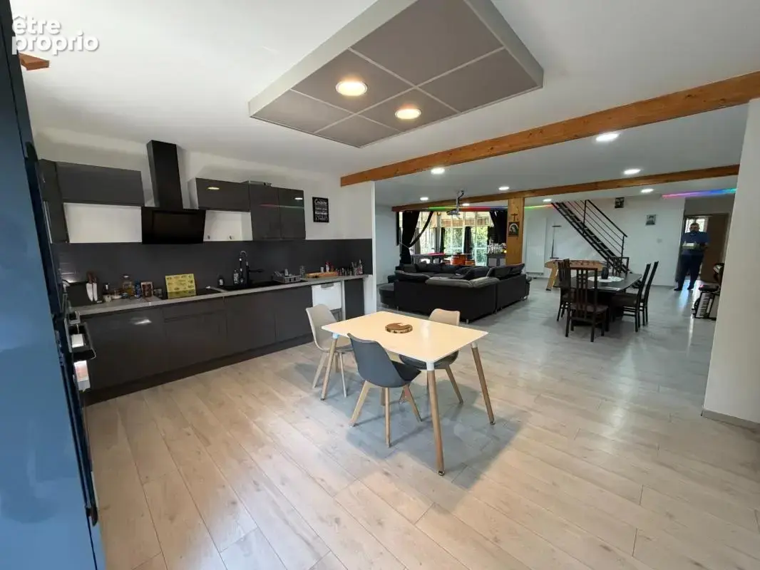 Plain-pied de 284m² de surface habitable - photo 10