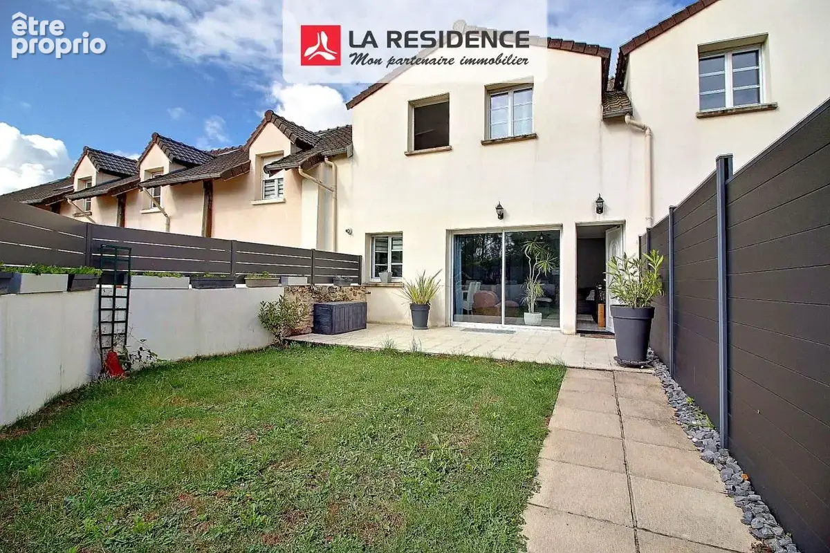 Maison 94 m² à Orgeval  - photo 1