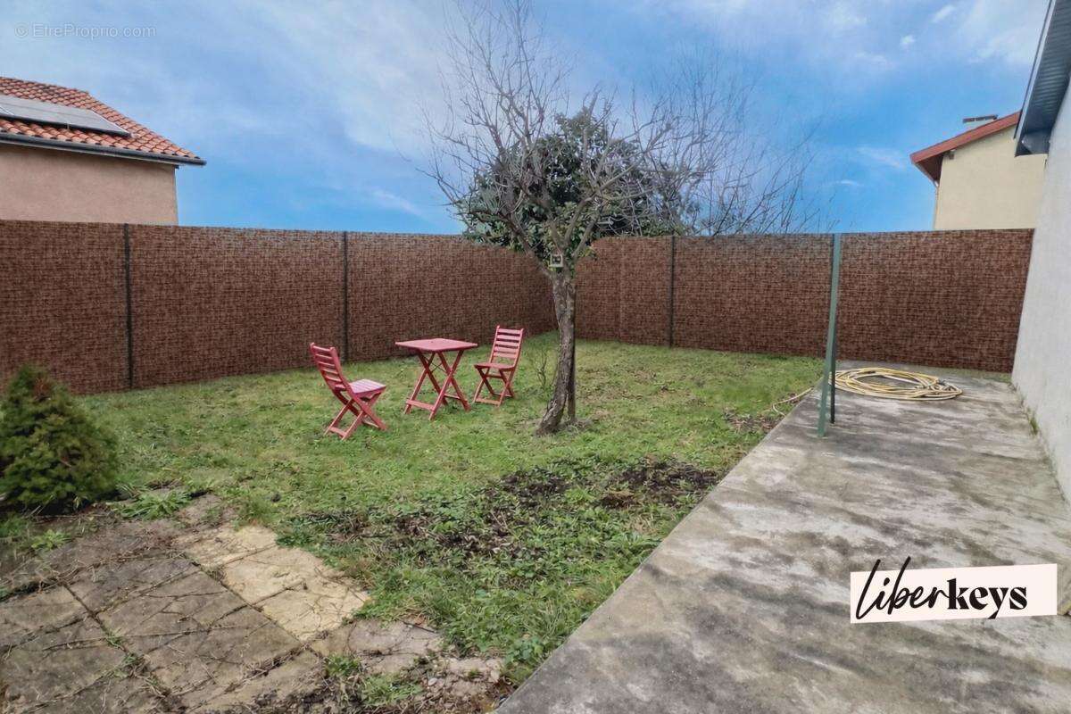 Maison à SAINT-JEAN-DU-FALGA