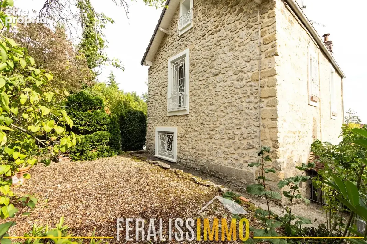 Maison familiale chaleureuse au coeur du village de Cergy - photo 19