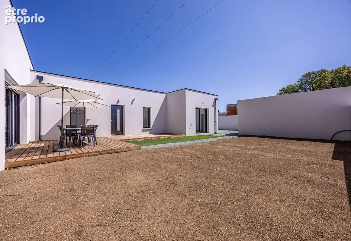 Maison récente de plain pied - photo 15