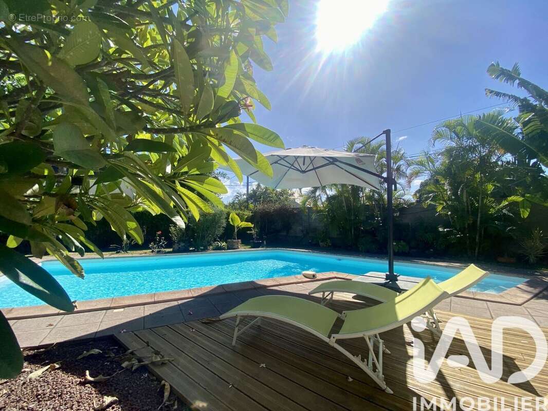 Photo 2 - Maison à SAINT-PIERRE