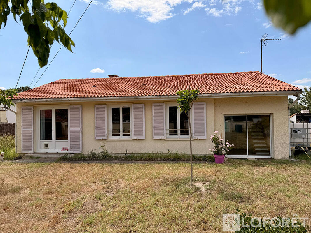 Maison à FARGUES