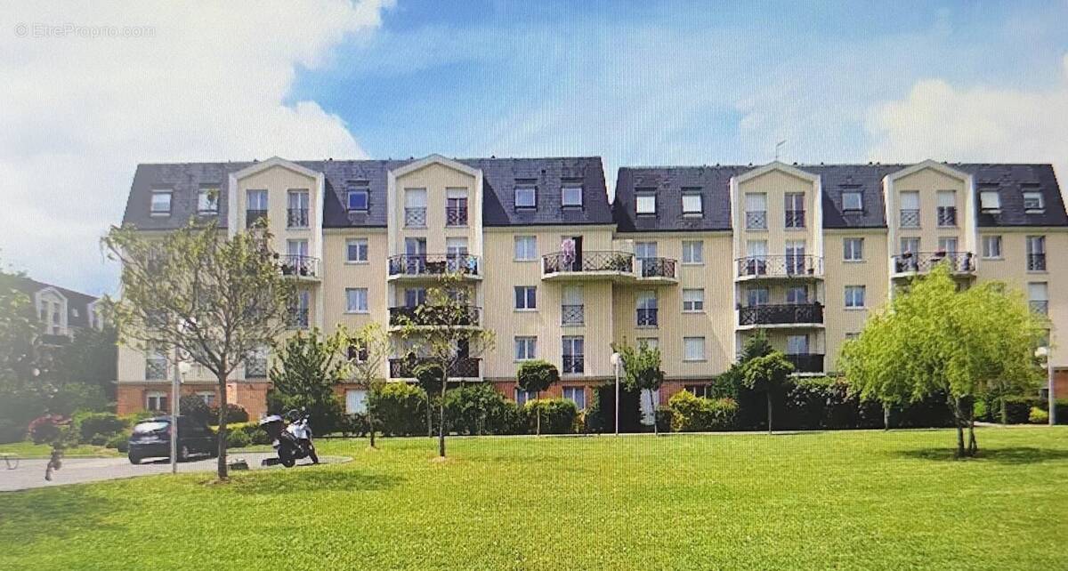 Appartement à VERNEUIL-SUR-SEINE