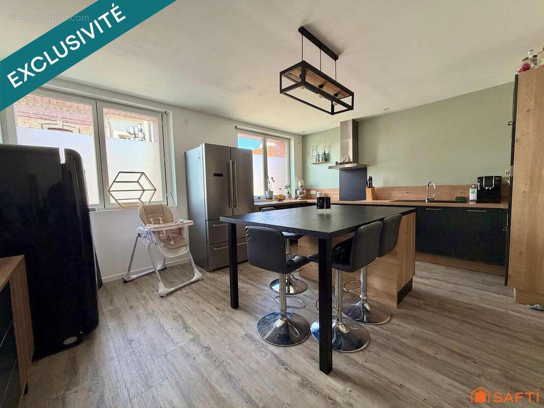 Photo 2 - Maison à MALAUNAY