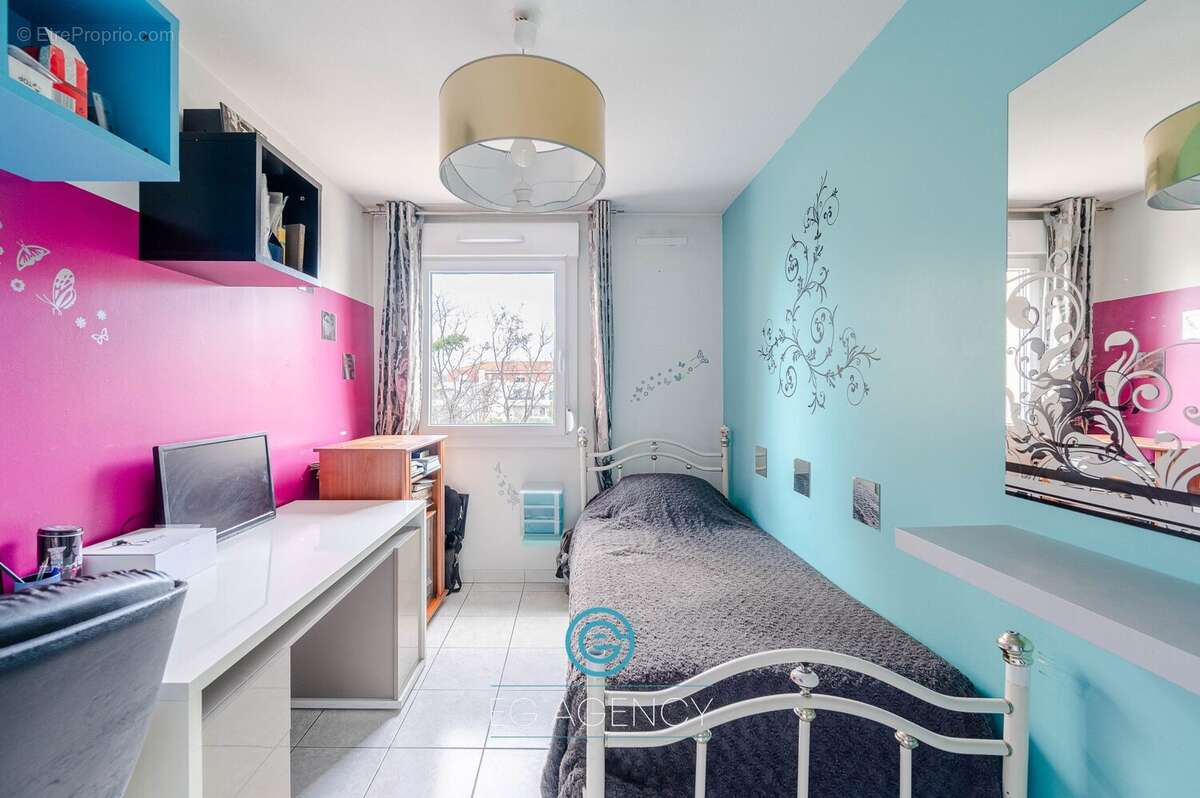 Appartement à MARSEILLE-9E