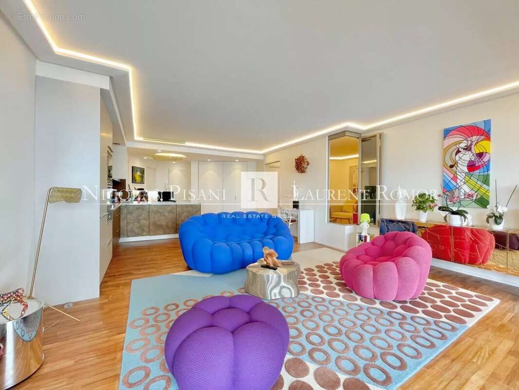 Appartement à VILLEFRANCHE-SUR-MER