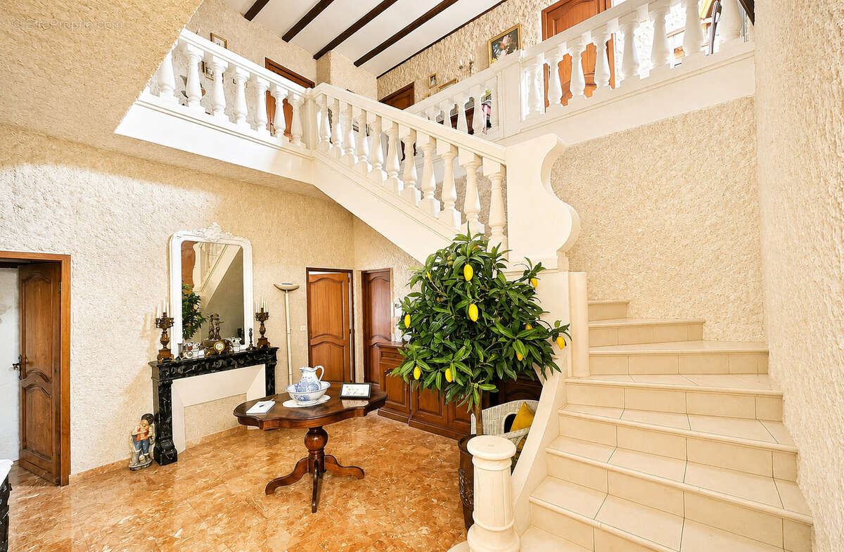 Maison familiale de caractère à 10 minutes de Dole Sud - photo 2