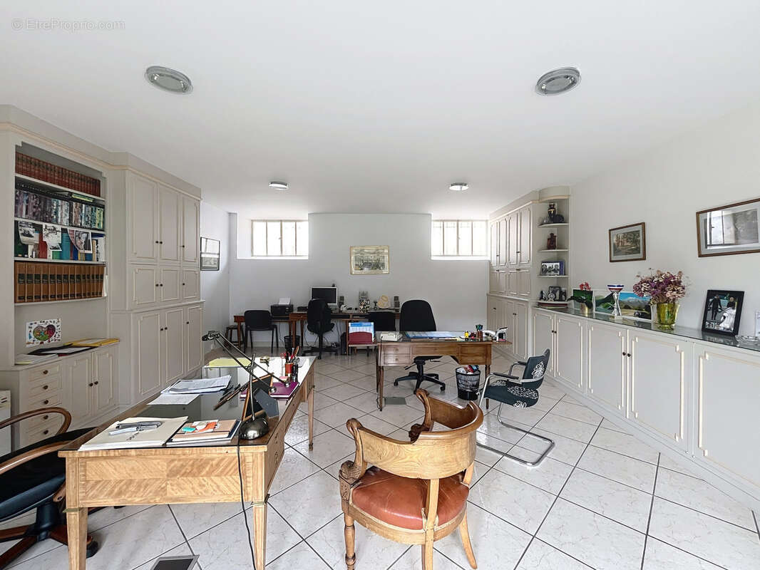 Maison à MILLY-LA-FORET