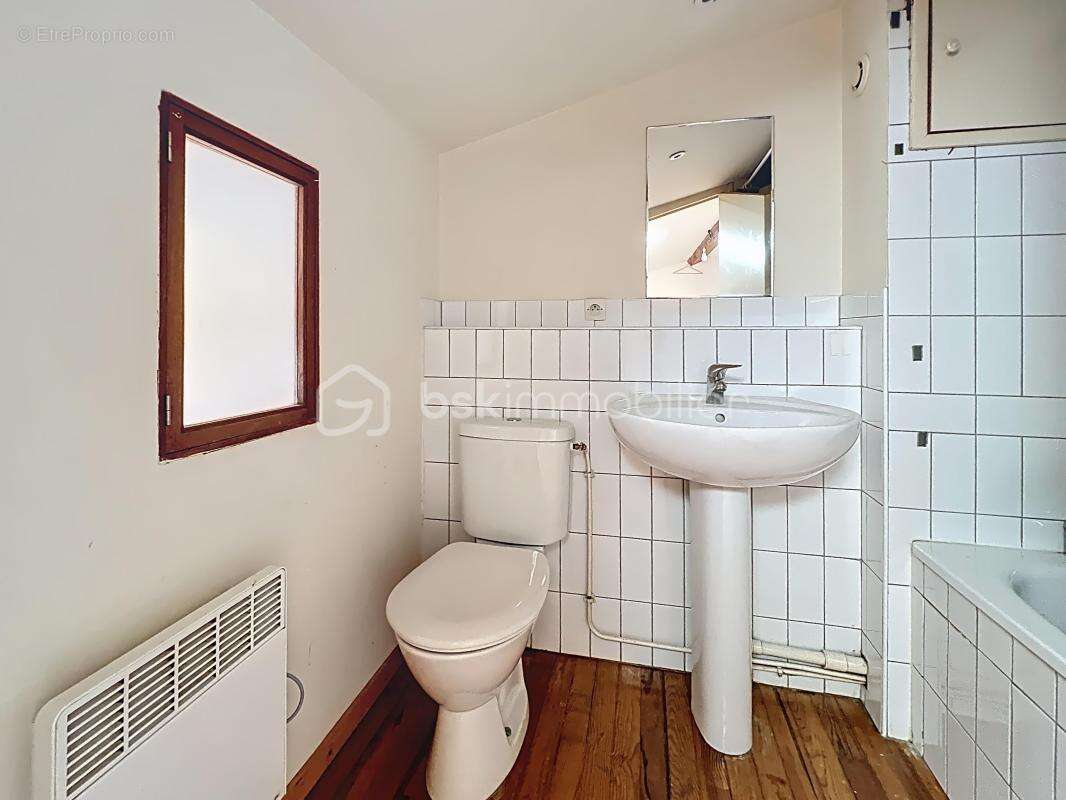 Appartement à TREBES