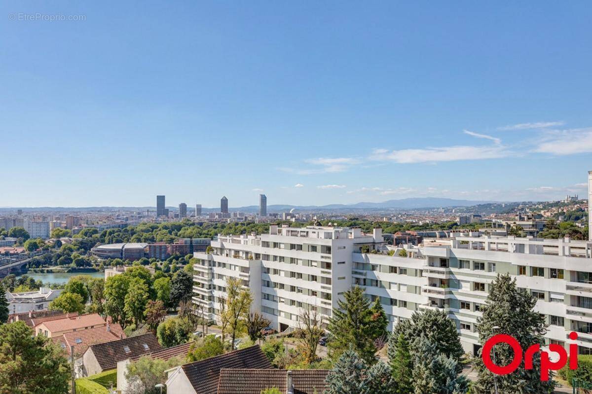 Appartement à CALUIRE-ET-CUIRE