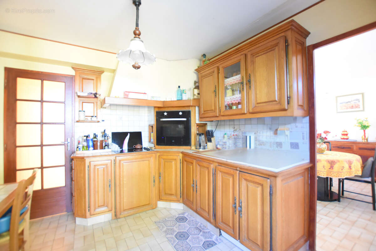 Maison à LES ESSARTS-LE-ROI