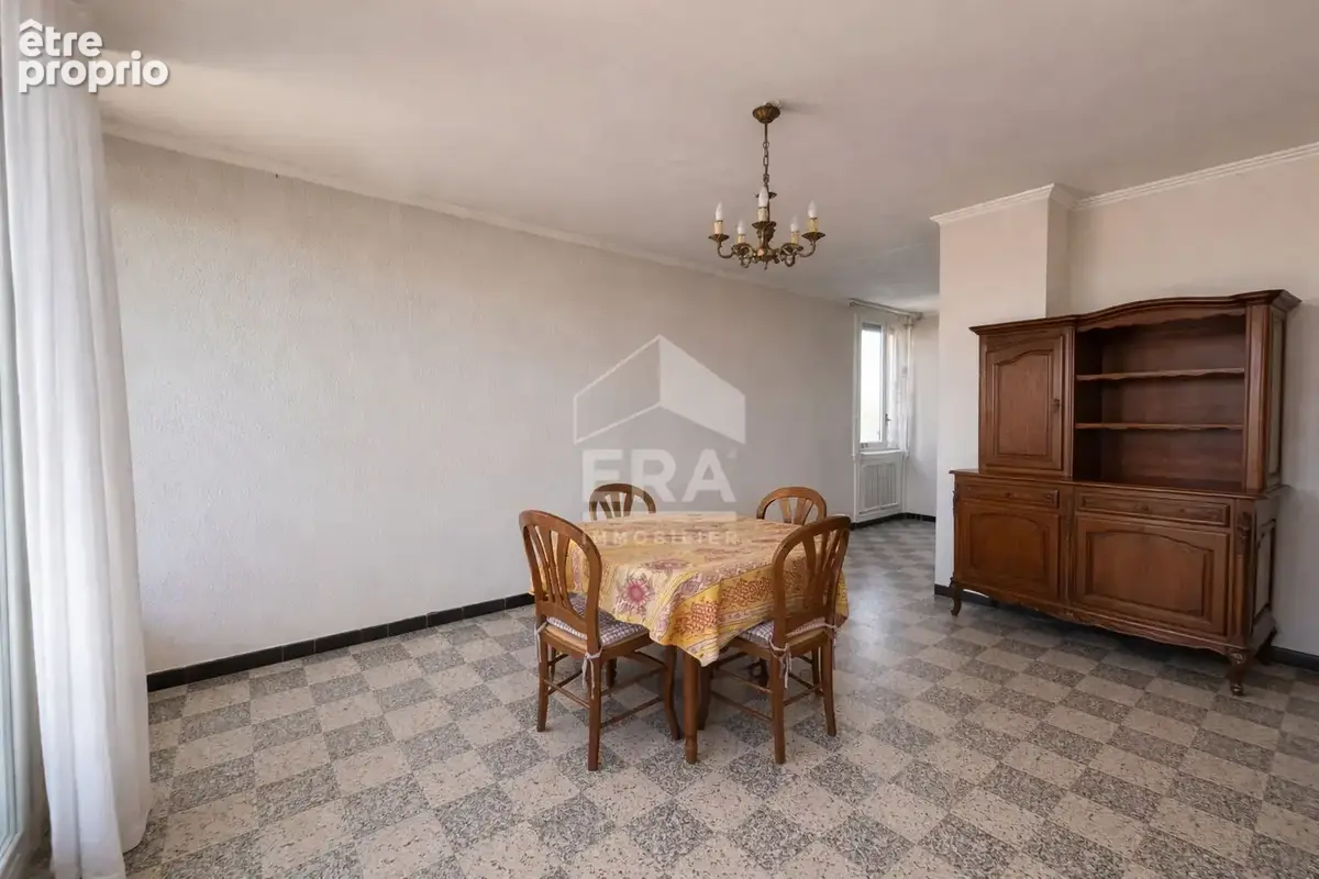Appartement à PORT-DE-BOUC